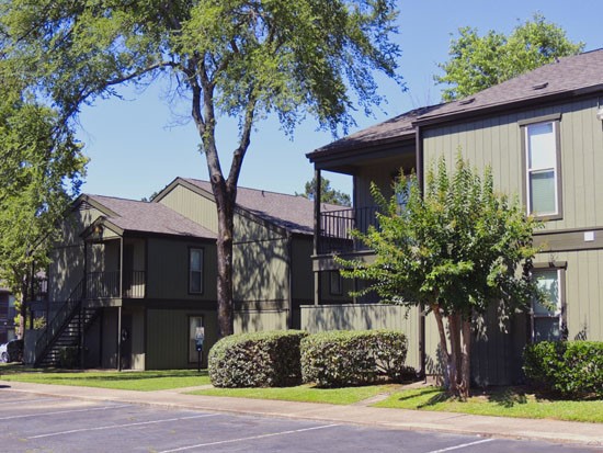 Seasons-Apartments-Shreveport-LA