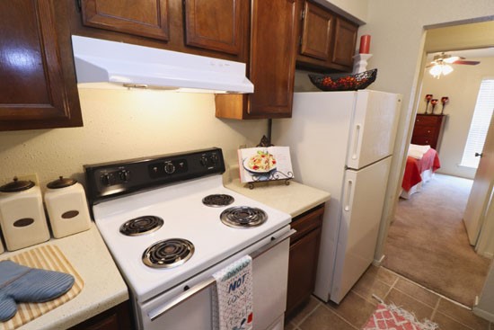 Seasons-Apartments-Model-kitchen