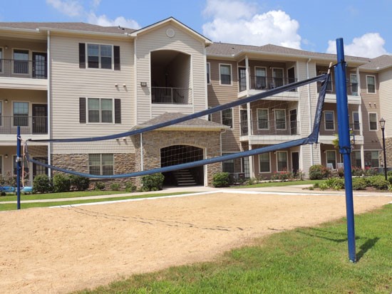 JamesTown Place Apartments Volleyball