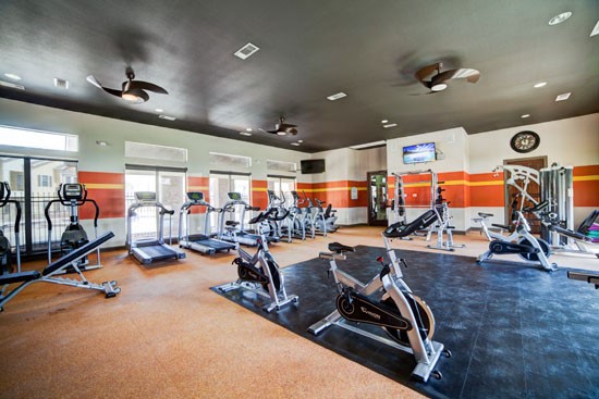 Gym Kingston Crossing Apartment