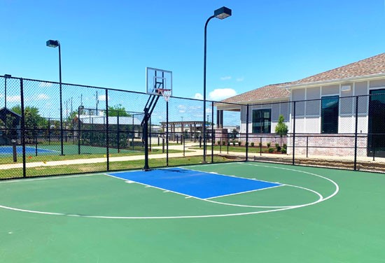 Canebrake-Apartments-Shreveport-Basketball-Court-sports-court