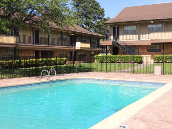 Castlewood Apartments - Gracious, Carefree Apartment living near LSU-S