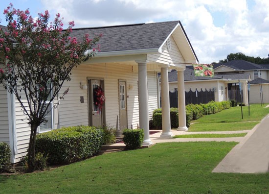 Fox Creek side front view of front office in shreveport