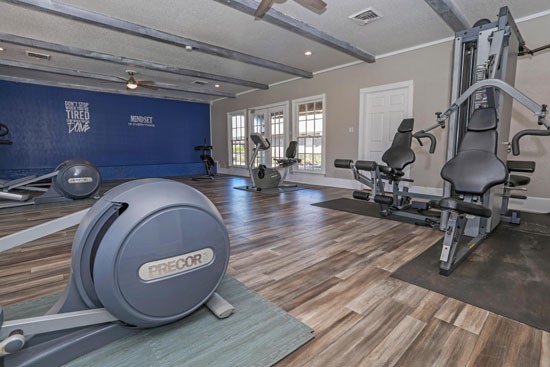 Oasis-Apartments-fitness-center1