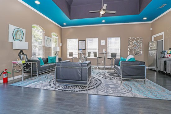 The_Drake_Bossier-clubhouse-interior-living