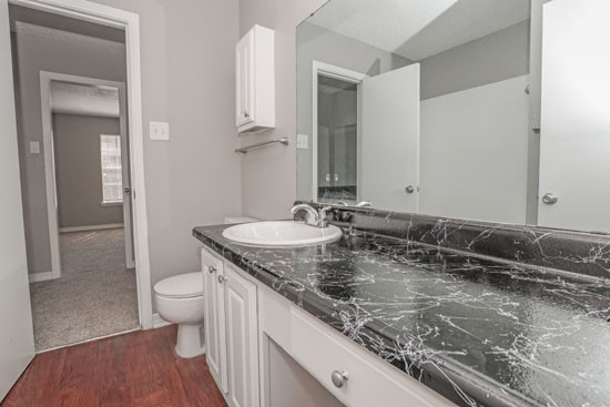 Magnolia-Apartments-Shreveport-vacant-bathroom