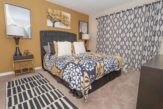 Magnolia-Apartments-Shreveport-model-bedroom2