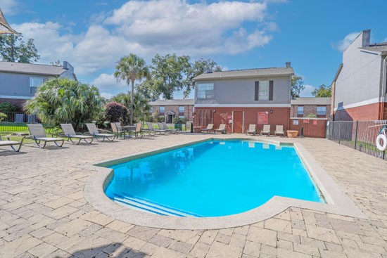 Magnolia-Apartments-Shreveport-pool-deck3