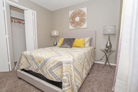 Stone_Canyon_apartments-Model-Bedroom1