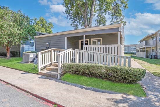 Maplewood laundry facility