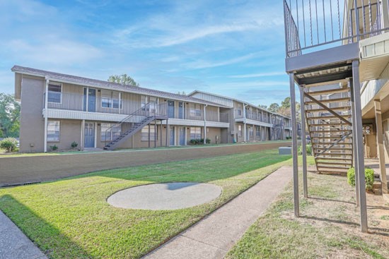 The Creole Apartments Shreveport stairs