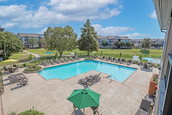 Ultris-Island-Park-Shreveport-Pool-above