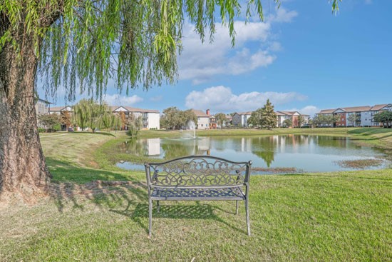 Ultris-Island-Park-Shreveport-Lake-bench