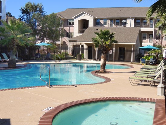 Jamestown-Place-Apartments_in_Bossier_City_Pool