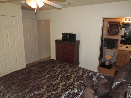 King Oaks model of master bedroom inside apartments