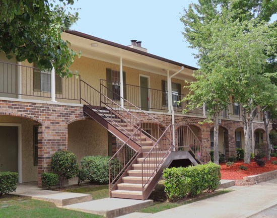 Kingston Village Apartments Beautiful t-shaped staircase leading to second floor