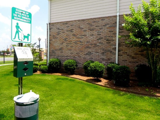 Lexington Place Apartments Pet