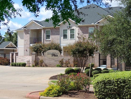 Lexington-Place-Apartment-in-Bossier-gates