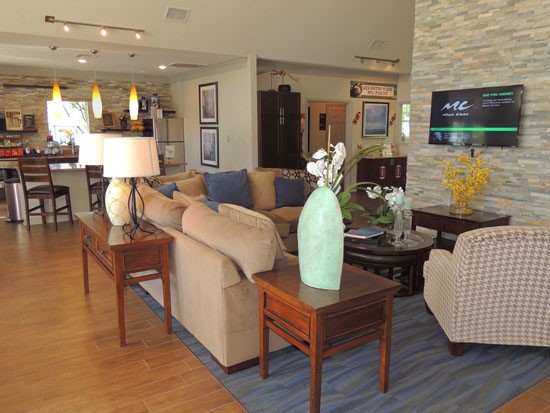 Lexington-Place-Apartments-Clubhouse-Interior