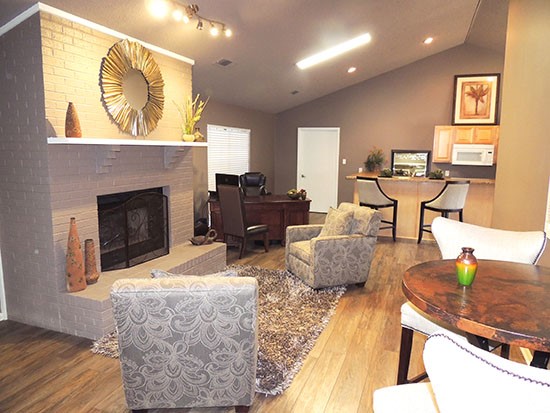 Nantucket Harbor Apartments Clubhouse