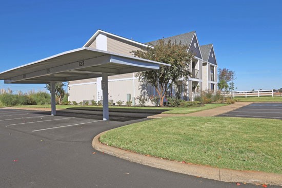 Reserve Bossier City LA Apartments covered parking