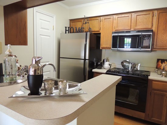 Willows at Wright Island Apartments Kitchen