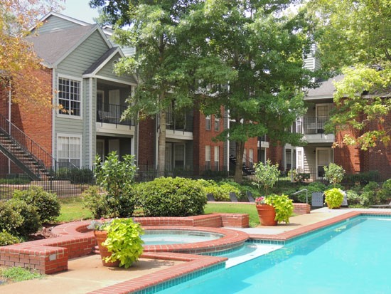 Willows at Wright Island Apartments Pool