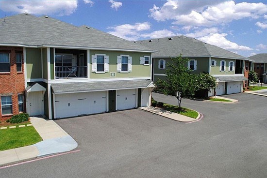 Reflections of Island Park Apartments Garage