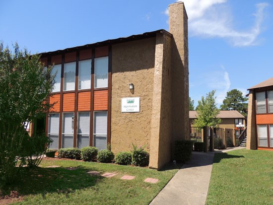 Kingwood-Forest-Apartments-Shreveport-office